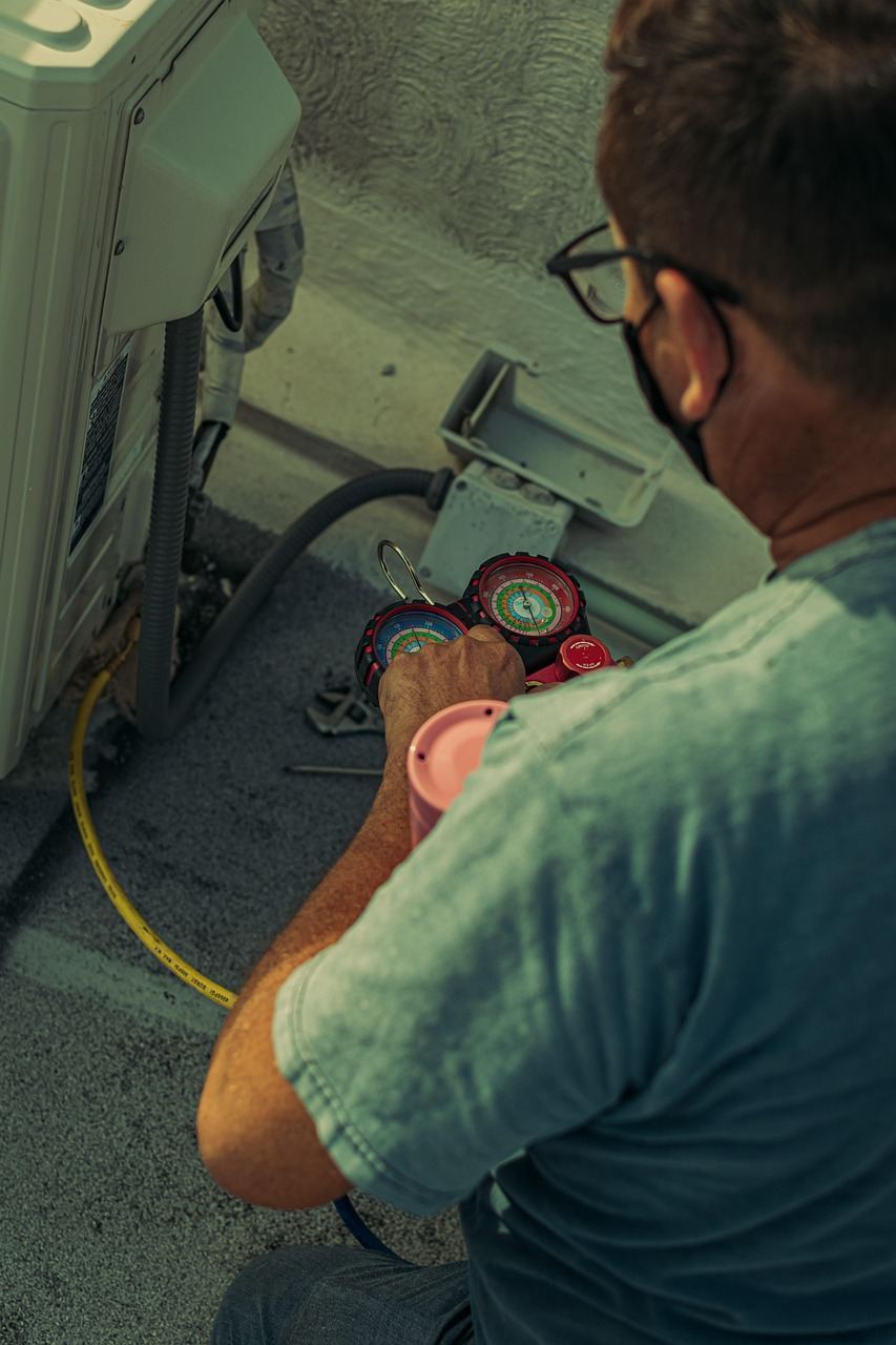 Air conditioning condenser unit
